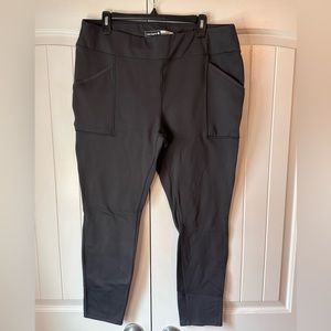 WOMEN'S CARHARTT FORCE® MIDWEIGHT POCKET LEGGING- Oyster Grey - Never Worn!